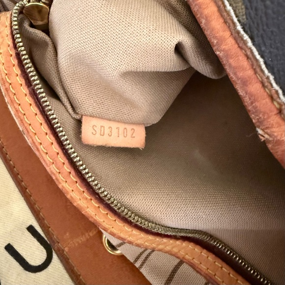 Authentic Louis Vuitton Delightful PM bag (with dust bag) - Picture 16 of 16